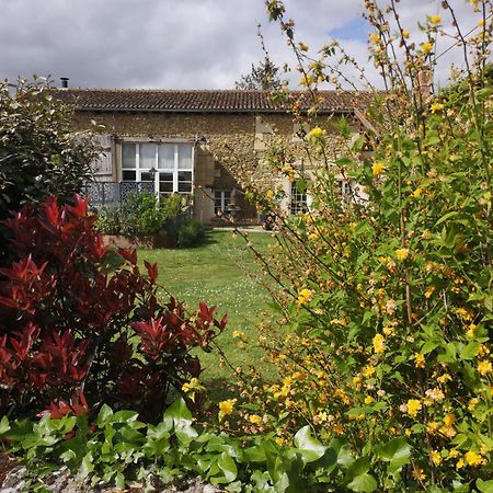 La Ferme Du Grand Bois Apartment Mouterre-Silly Екстериор снимка